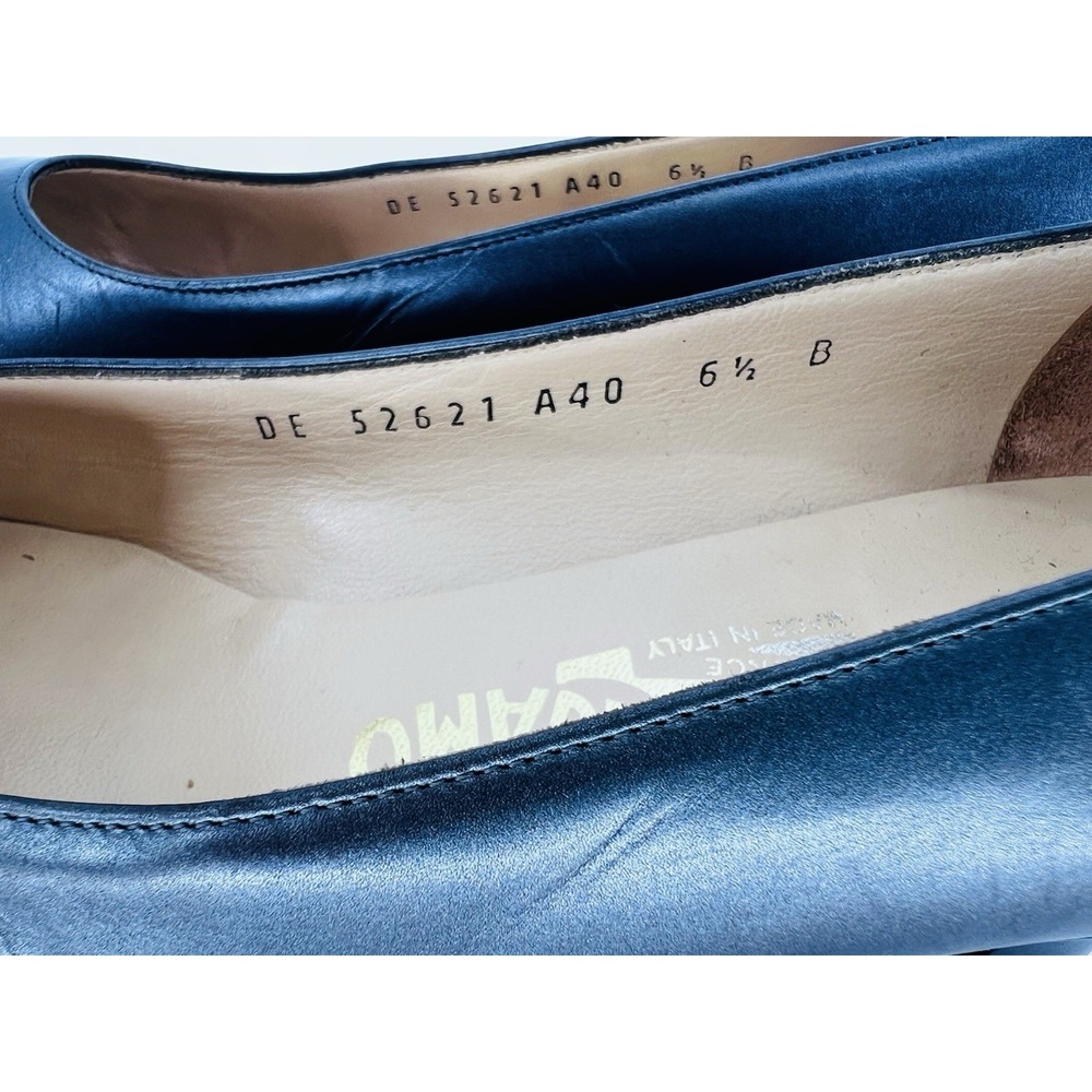 Salvatore Ferragamo Slate Gray Pearl Leather with Chrome Gancini Logo Heel 6.5B - Picture 9 of 12